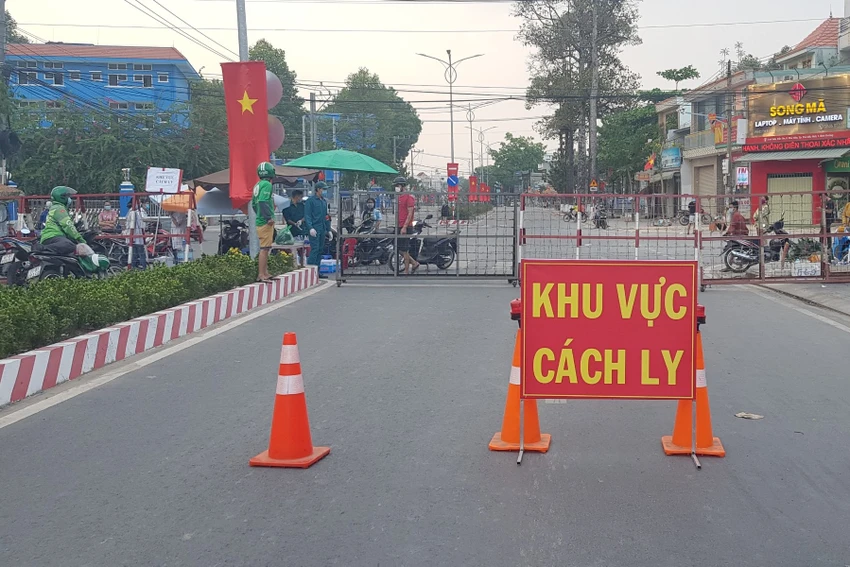Bạn thân BN 1843 đi nhiều nơi, tiếp xúc với hàng trăm người ảnh 3 Bạn thân BN 1843 đi nhiều nơi, tiếp xúc với hàng trăm người ảnh 3