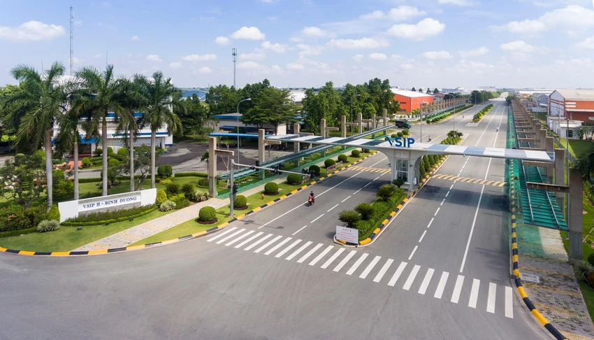 Bình Dương có ba khu công nghiệp Vsip. Trong đó khu công nghiệp Vsip III đang được xây dựng với trên 1000 ha. Ảnh: QT Bình Dương có ba khu công nghiệp Vsip. Trong đó khu công nghiệp Vsip III đang được xây dựng với trên 1000 ha. Ảnh: QT
