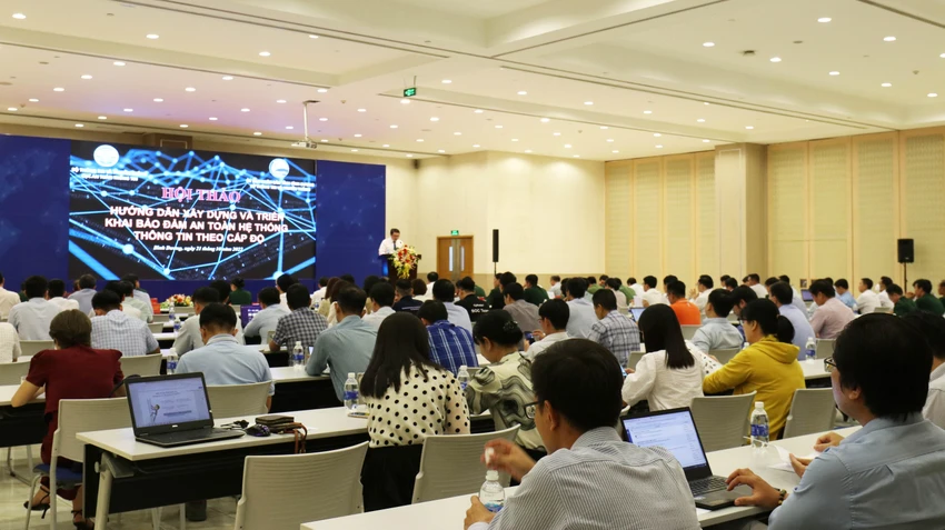 Hội thảo được kết nối trực tuyến với các địa phương trên cả nước. Ảnh: LA Hội thảo được kết nối trực tuyến với các địa phương trên cả nước. Ảnh: LA
