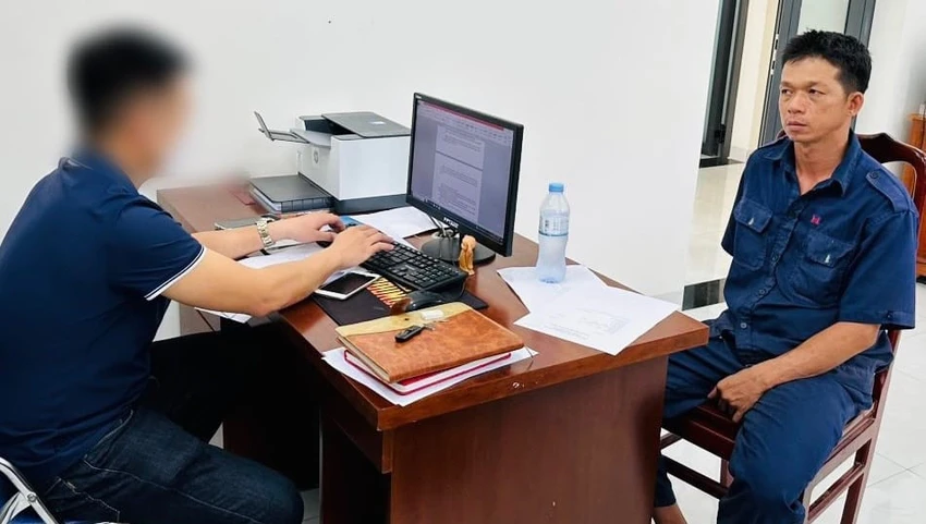Minh khai nhận đã gây ra nhiều vụ cướp trên địa bàn huyện Dầu Tiếng. Ảnh: CACC