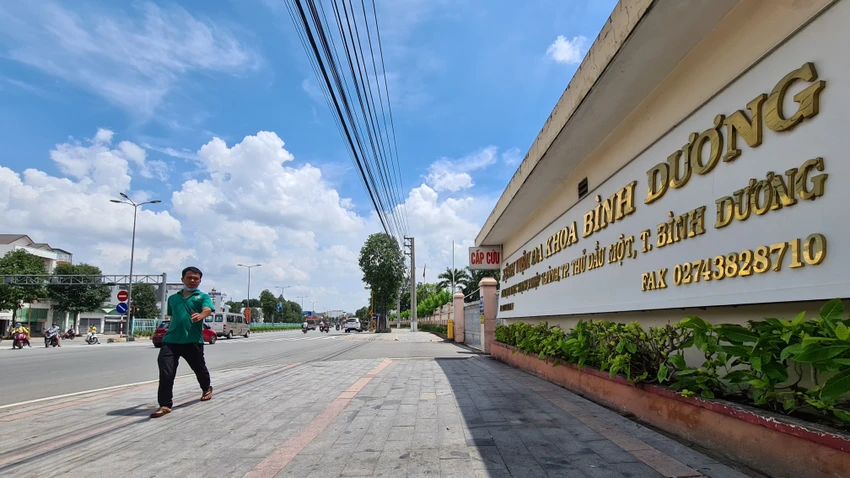 Bệnh viện đa khoa tỉnh BÌnh Dương nơi xảy ra sự việc. Ảnh: LA Bệnh viện đa khoa tỉnh BÌnh Dương nơi xảy ra sự việc. Ảnh: LA