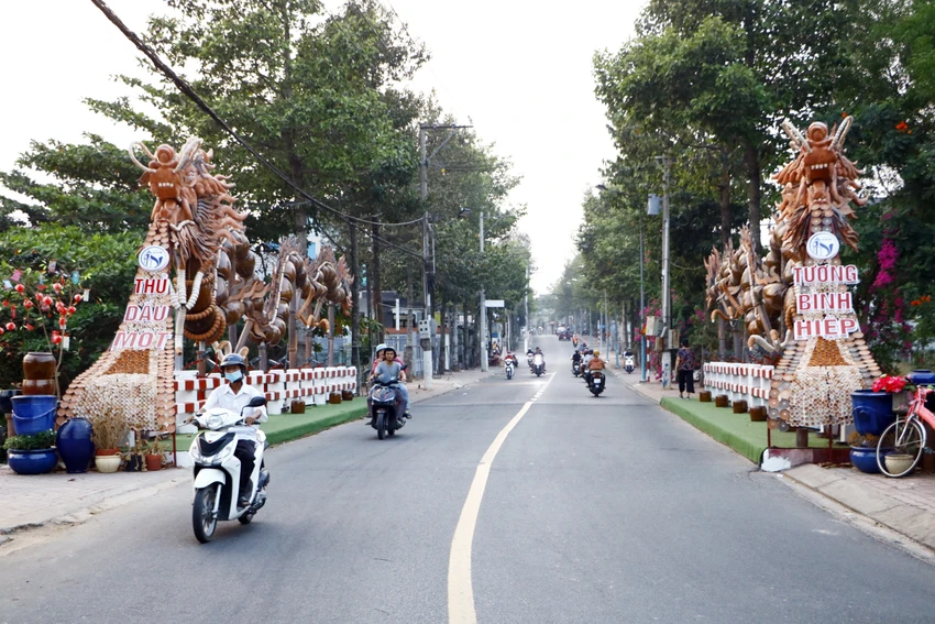 rồng lu (2).JPG
