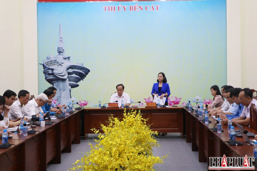Bến Cát