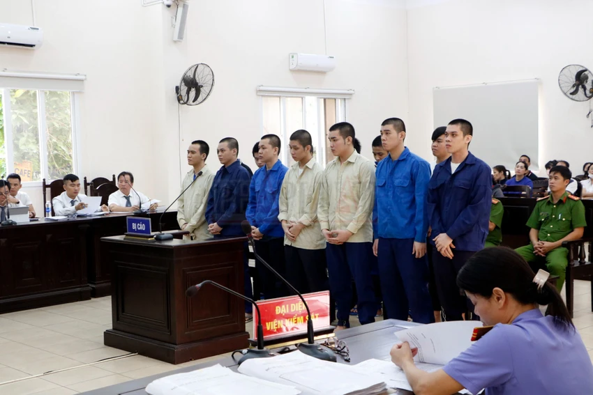 truy sát đối thủ (4).JPG