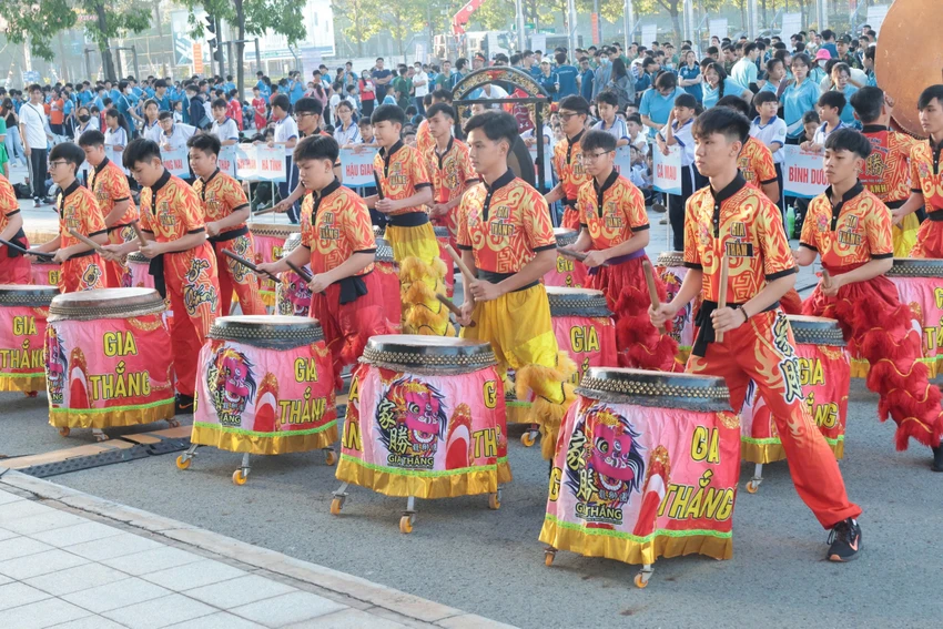 việt dã (2).jpg