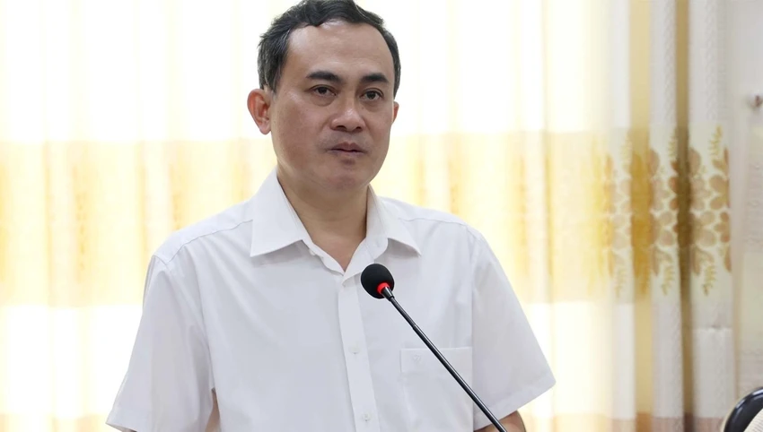 Phó Chủ tịch.jpg