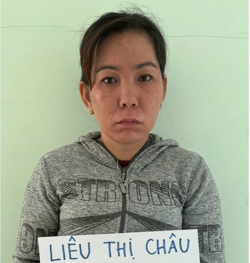 Nhóm này thường đến những nơi tập trung đông người rồi dàn cảnh để cướp giật tài sản của người dân.