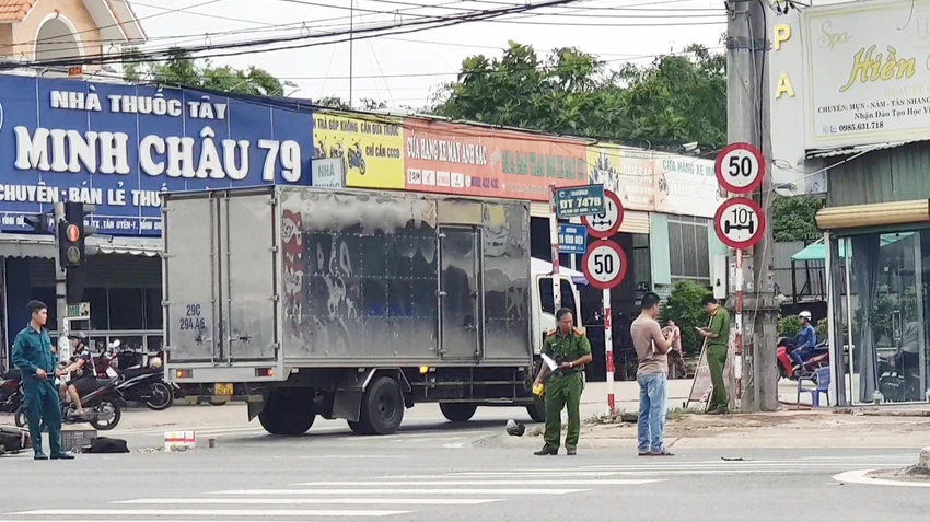 nam thanh niên.jpg