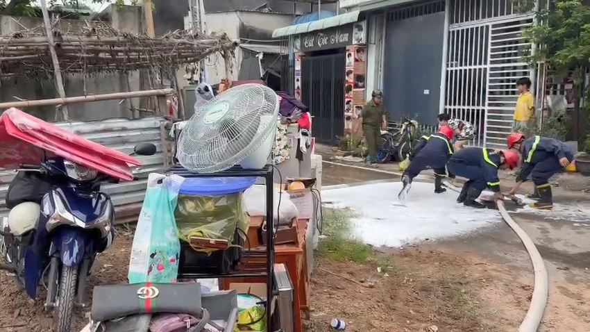 vụ cháy lớn (1).jpg