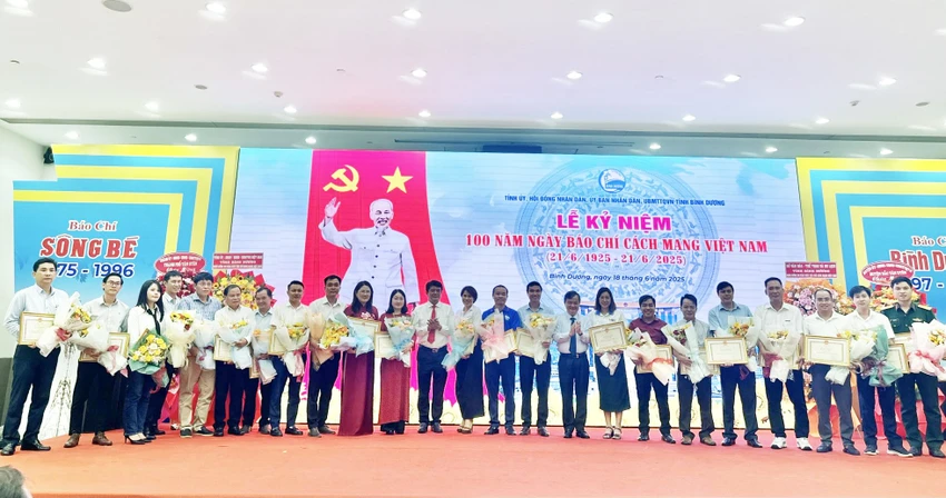 báo pháp luật TP HCM (1).jpg