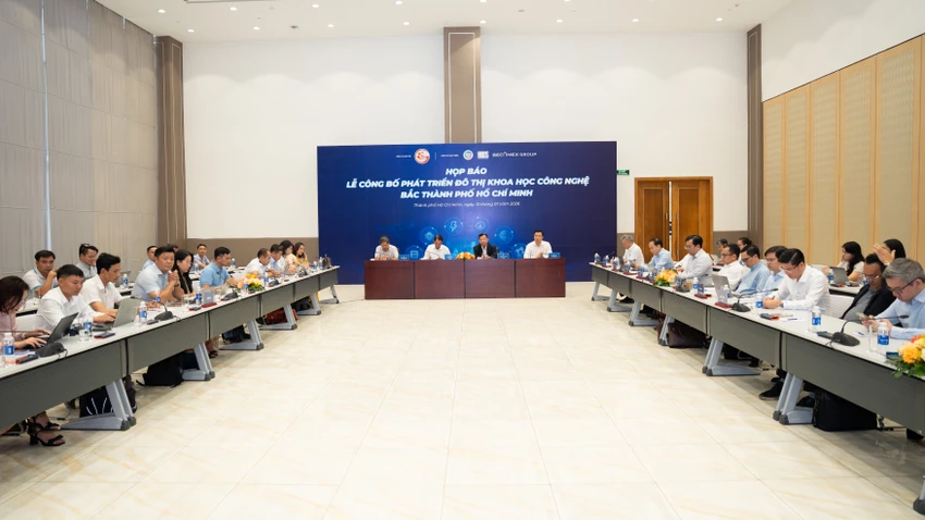 khoa học công nghệ (1).jpg