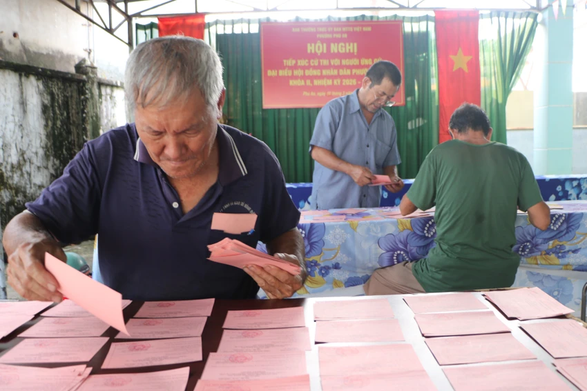 bầu cử (5).JPG