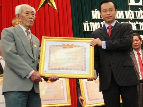 Đà Nẵng có bí thư thành ủy 39 tuổi ảnh 3
