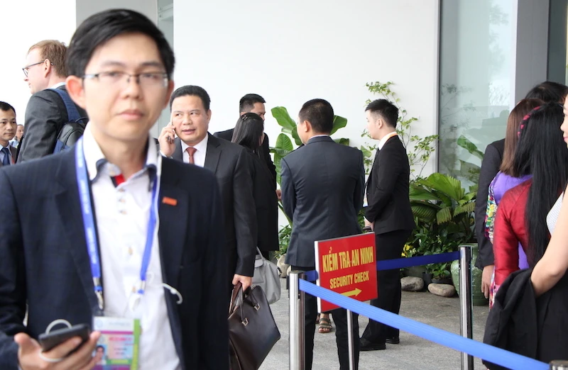 Kiểm soát an ninh đặc biệt ở hội nghị doanh nhân VN ảnh 17 Kiểm soát an ninh đặc biệt ở hội nghị doanh nhân VN ảnh 17
