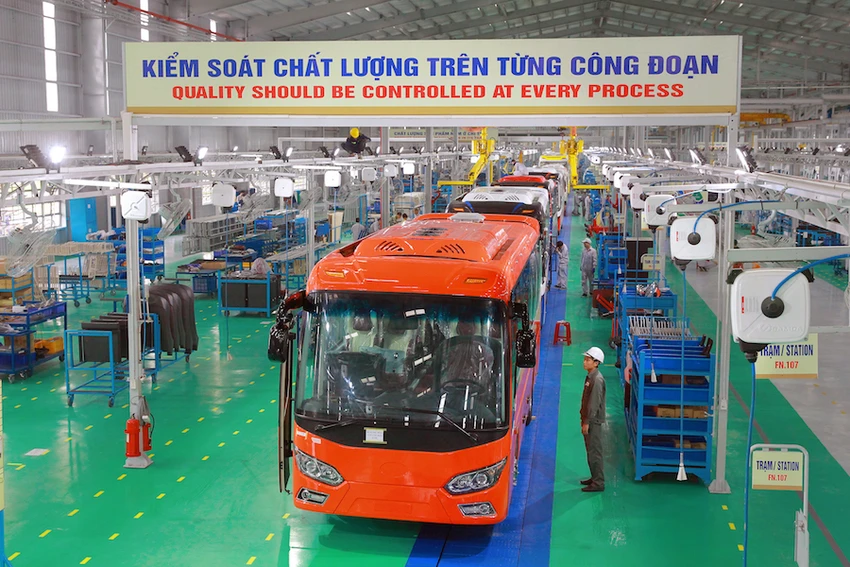 Việt Nam chính thức xuất khẩu ô tô ra nước ngoài ảnh 2 Việt Nam chính thức xuất khẩu ô tô ra nước ngoài ảnh 2