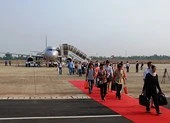 Hi hữu bé trai được sinh trên máy bay đi Đà Nẵng