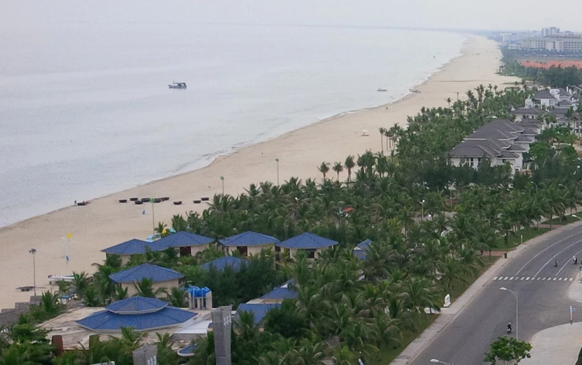 Đà Nẵng thực hiện lời hứa trả lối xuống biển cho dân ảnh 1 Đà Nẵng thực hiện lời hứa trả lối xuống biển cho dân ảnh 1
