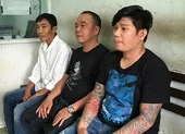 Nửa tạ hồ sơ trong nhà của nhóm cho vay nặng lãi ở TP.HCM 