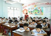 Gần 800 giáo viên ở Quảng Ngãi đợi lương