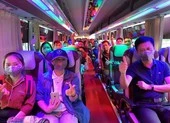 Các bác sĩ đi xe từ Nghệ An vào 'chi viện' cho Đà Nẵng