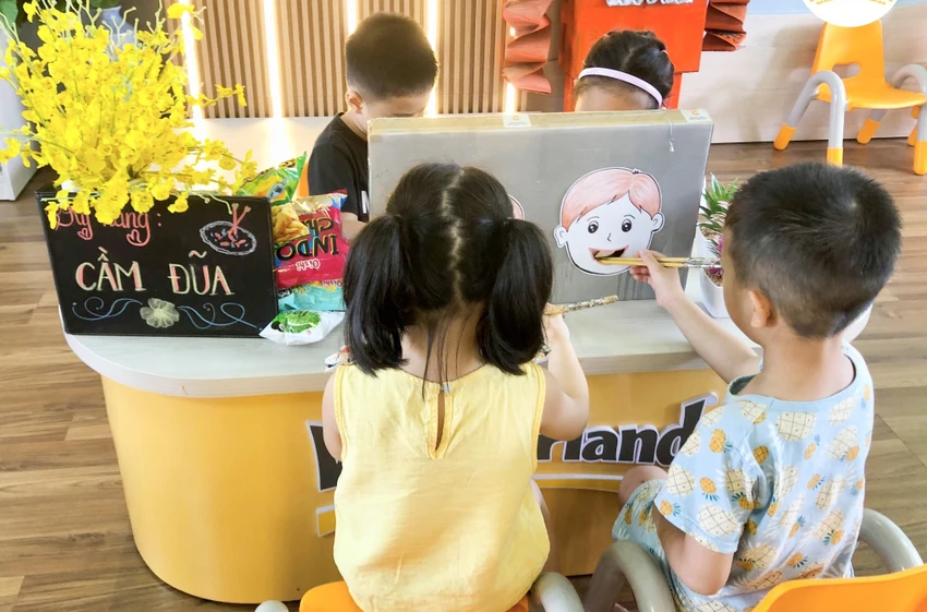 Học sinh tại một trường mầm non tư thục tại Đà Nẵng. Ảnh: W.L. Học sinh tại một trường mầm non tư thục tại Đà Nẵng. Ảnh: W.L.