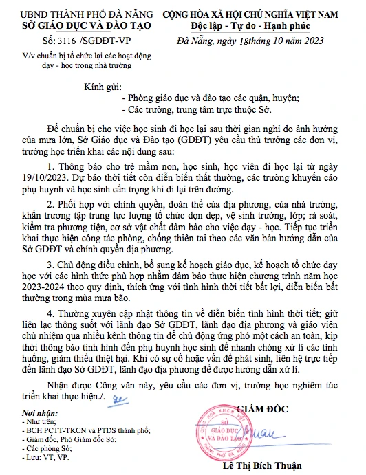 hoc-sinh-da-nang-di-hoc-lai.png