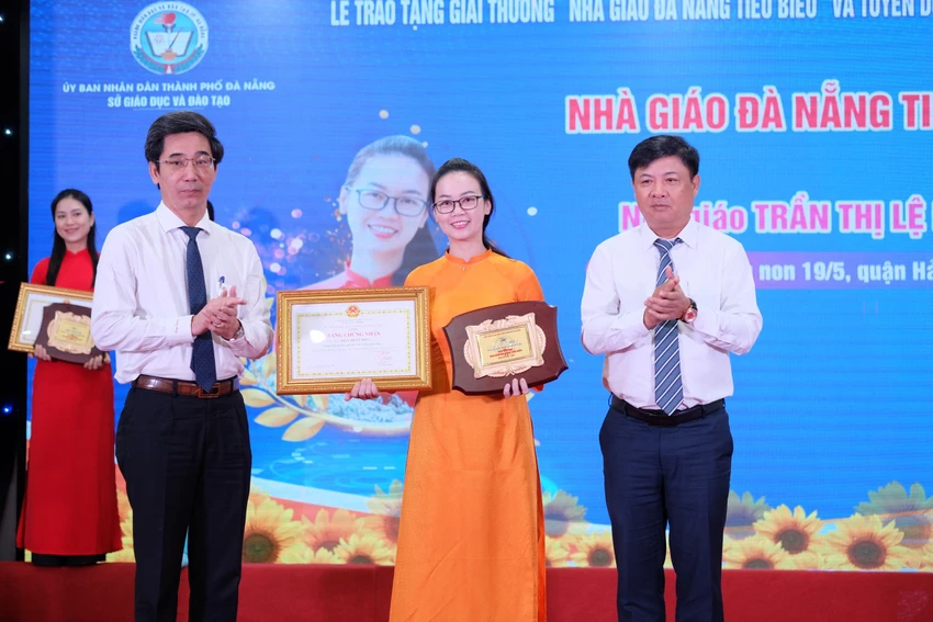 nhà giáo