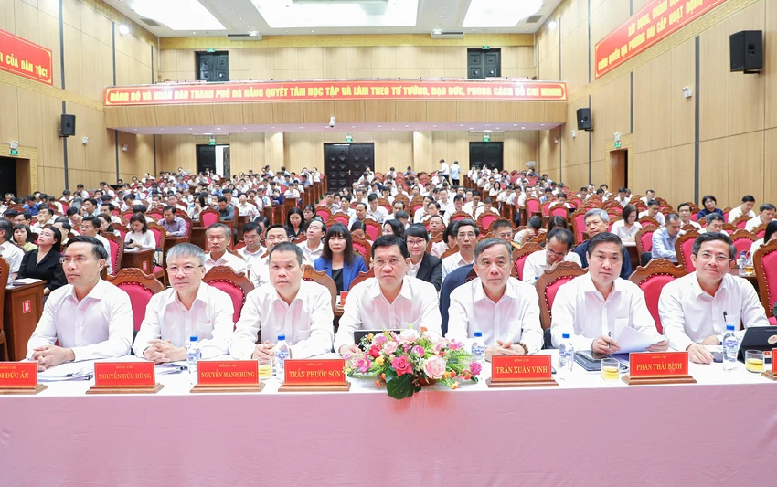 hoi-nghi-thanh-uy-da-nang.jpg