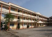 Vĩnh Long: Học sinh lớp 9 và 12 đi học lại từ ngày 27-4