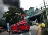 Vụ cháy xe bồn ở cây xăng: Chủ cửa hàng không qua khỏi