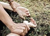 1 phụ nữ bị cướp hiếp dâm trên đường vắng 