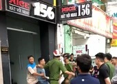 Người đàn ông ghen tuông, đâm tình địch ở quán karaoke
