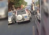 An Giang thông tin clip xe biển xanh lấn làn đường ngược chiều
