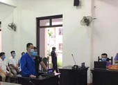 Phạt tù tài xế và phụ xe chống đối lực lượng kiểm soát dịch ở Đà Nẵng
