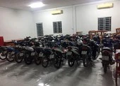 Bắt nhóm thanh niên tụ tập đua xe ở cầu Cần Thơ
