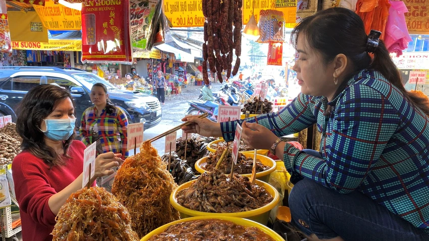 Thành Phố Châu Đốc, tỉnh An Giang - địa phương có nhiều cơ sở sản xuất mắm Nam bộ nhất tại Việt Nam. Ảnh: HD