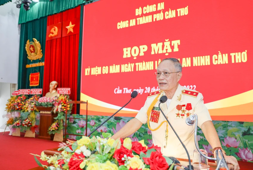 Trung tướng Nguyễn Xuân Xinh, Anh hùng lực lượng vũ trang Nhân dân, nguyên Phó Tổng cục trưởng Tổng cục 5, nguyên Giám đốc Công an Cần Thơ. Ảnh: CACC
