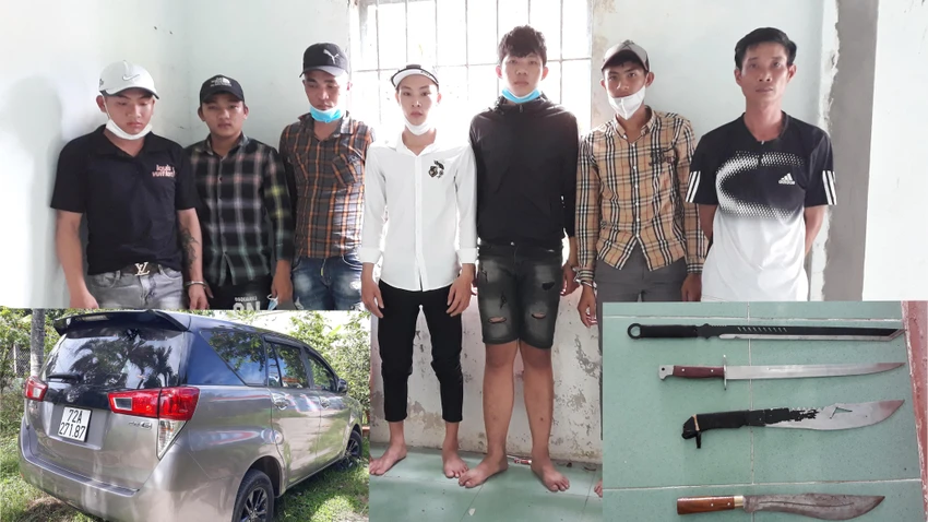 Nhóm người mang theo hung khí nguy hiểm đến Vĩnh Long đòi nợ. Ảnh: CACC Nhóm người mang theo hung khí nguy hiểm đến Vĩnh Long đòi nợ. Ảnh: CACC