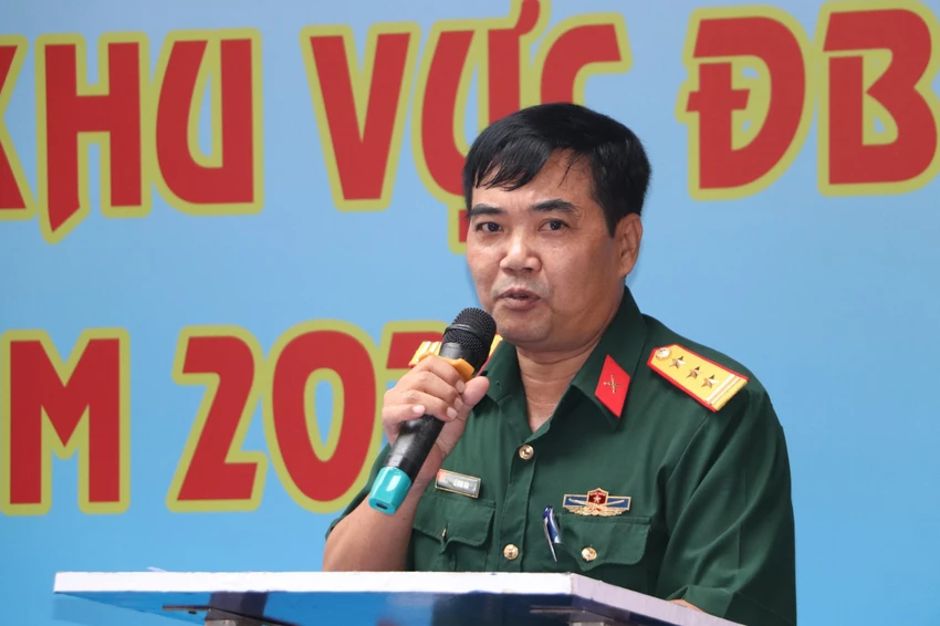 Thượng tá Lê Minh Hào Trưởng Ban đại diện Trung tâm Phát thanh - Truyền hình Quân đội tại TP Cần Thơ Thượng tá Lê Minh Hào Trưởng Ban đại diện Trung tâm Phát thanh - Truyền hình Quân đội tại TP Cần Thơ