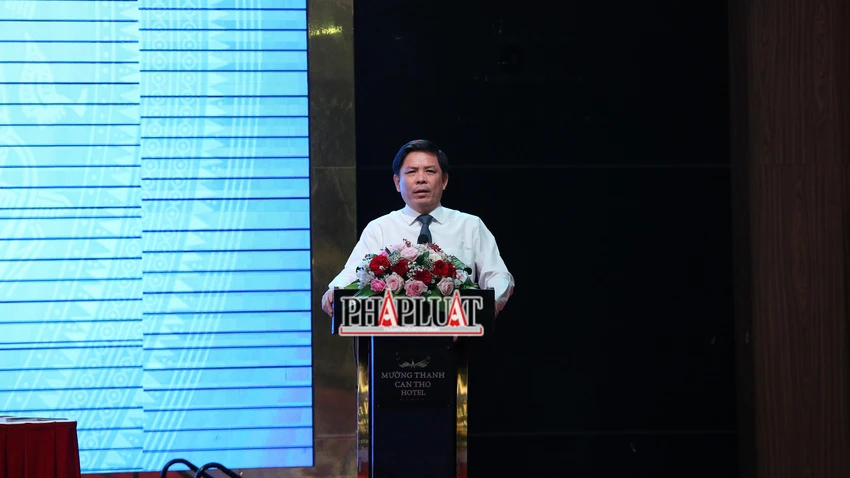 Bộ trưởng Thể nhấn mạnh cao tốc phải kết nối với phát triển kinh tế Bộ trưởng Thể nhấn mạnh cao tốc phải kết nối với phát triển kinh tế
