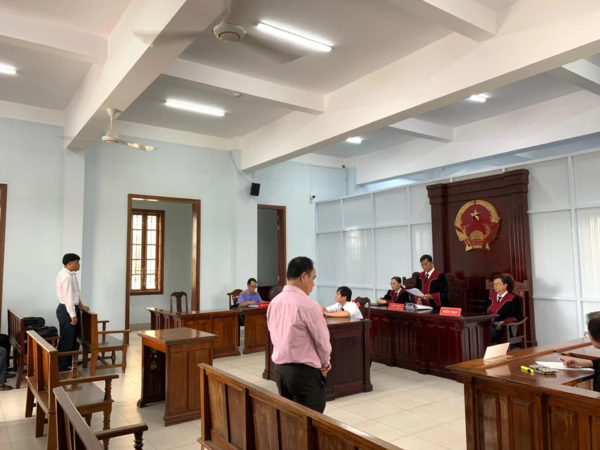 Phiên phúc thẩm được mở do có kháng cáo của nguyên đơn và kháng nghị của VKS. Ảnh: HD Phiên phúc thẩm được mở do có kháng cáo của nguyên đơn và kháng nghị của VKS. Ảnh: HD