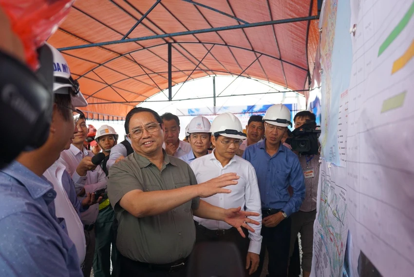 Thủ tướng kiểm tra cầu mỹ thuận 2 Thủ tướng kiểm tra cầu mỹ thuận 2