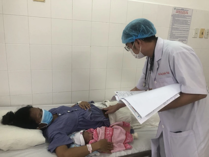 Hiện cả mẹ và bé đều ổn định và chuẩn bị xuất viện. Ảnh: BVCC Hiện cả mẹ và bé đều ổn định và chuẩn bị xuất viện. Ảnh: BVCC