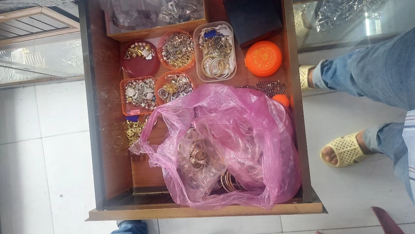trộm tiệm bạc trộm tiệm bạc