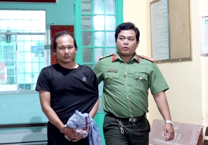 chống phá nhà nước chống phá nhà nước