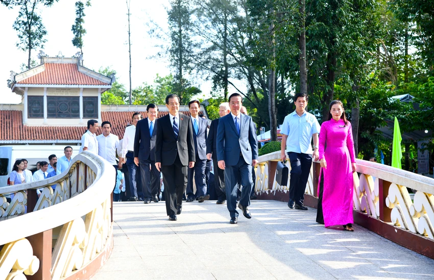 sinh nhật bác tôn