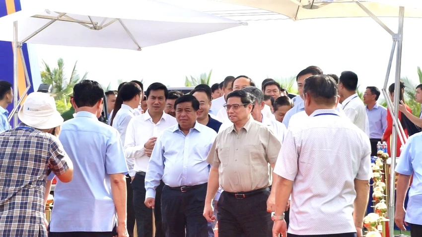 du-cau-dai-ngai.jpg