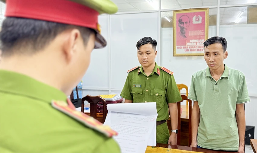 thuoc-bao-ve-thuc-vat-dat.jpg