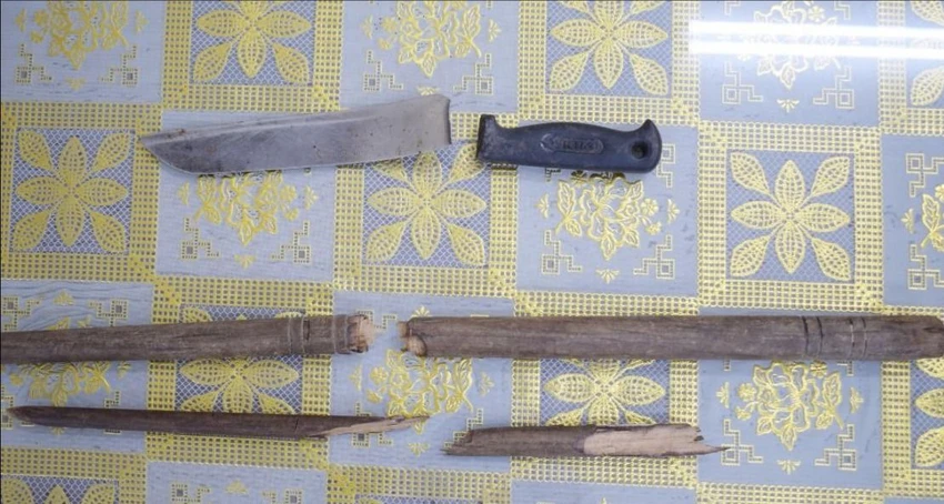 tan-cong-cong-an-xa-hung-khi.jpg