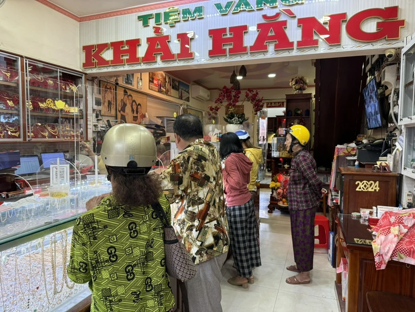 via-than-tai.jpg